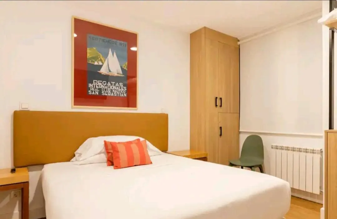 Piso En El Corazon De San Sebastian With Ac License Ess00262 아파트